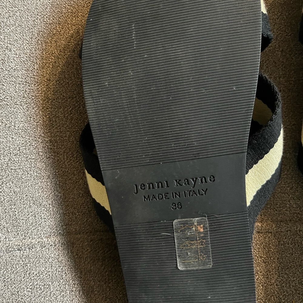Jenny Kayne Cotton Crossover Sandal Size 6 - Picture 6 of 7